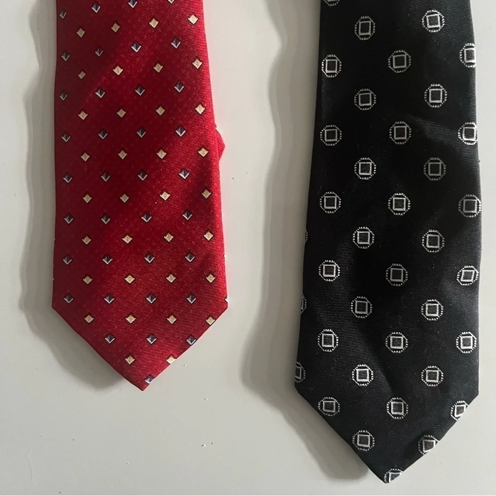 Two Class Club, boys, zipper adjustable neckties. One Red, the other black.